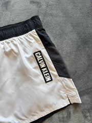 (ДАМСКО) (S) Calvin Klein Performance дамски шорти